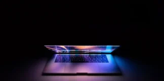 Hoe repareer ik een MacBook Air die niet aangaat