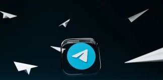 Hoe een commentaar aan een kanaal in Telegram toevoegen