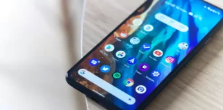 Hoe wachtwoordmanager op Android te veranderen