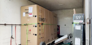 Hoe u uw tv correct transporteert en aansluit